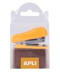 Apli Pocket Grapadora Naranja - Tamaño 56mm - Compacta y Ligera - Capacidad de Grapado Hasta 20 Hojas - Incluye 2000 Grapas