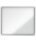 Nobo Premium Plus Vitrina Magnetica de Puerta Corredera 15xA4 - 1140x970mm - Superficie Magnetica - Blanco