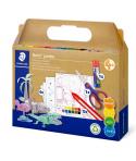 Staedtler Noris Junior Conjunto de Manualidades Pack de 9 Cera Jumbo Noris + Barra de Pegamento + Tijeras + 4 Plantillas para Ma