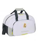 Safta Real Madrid Bolsa Deporte - Bandolera de 22L Ajustable - Tacos en la Base - Fondo Semirigido - 40x24x23cm - Color Blanco y