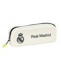 Safta Real Madrid Estuche Portatodo de 0.6L - 1 Compartimento - Silicona - Cierre con Cremallera - 18.5x7.5x5.5cm - Color Blanco