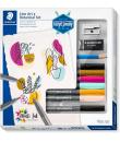 Staedtler Line Art & Botanical Set Design Journey Pack con 6 Rotuladores Pigment Art en Colores Surtidos, Lapiz, Goma de Borrar 